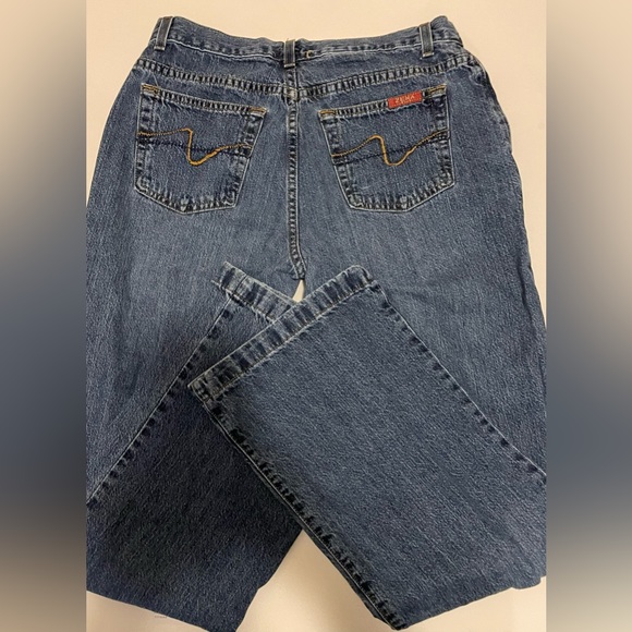 Zena Jeans - Picture 2 of 3